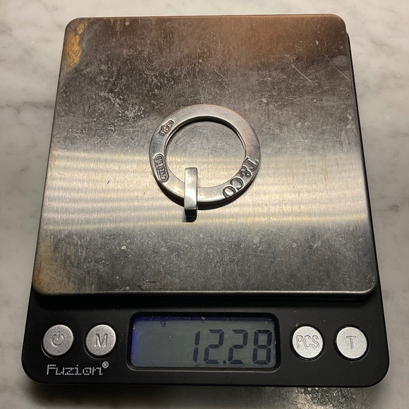 AUTHENTIC TIFFANY & CO. STERLING SILVER ROUND PENDANT. 1.5 inch diameter - Picture 5 of 5